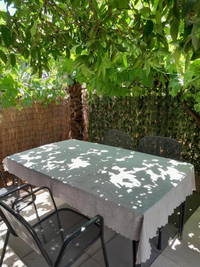 Maja Garden Apartman Zára Kültér fotó